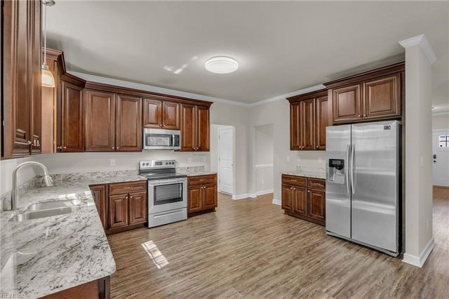 1432 Tatemstown RD, Chesapeake, VA 23325