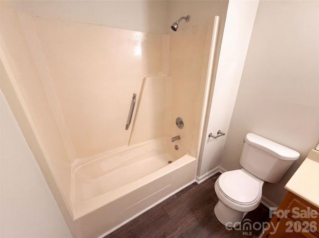 6409 Tivoli Court, Charlotte, NC 28211