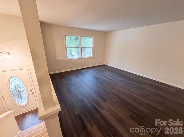 6409 Tivoli Court, Charlotte, NC 28211