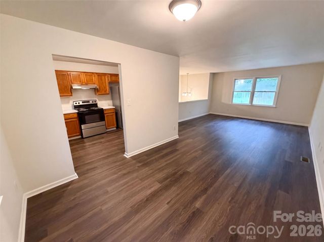 6409 Tivoli Court, Charlotte, NC 28211