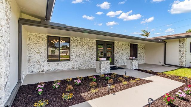 4761 SW 72nd Avenue, Davie, FL 33314