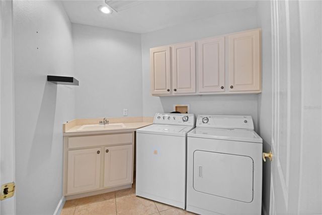 8749 THE ESPLANADE 24, Orlando, FL 32836