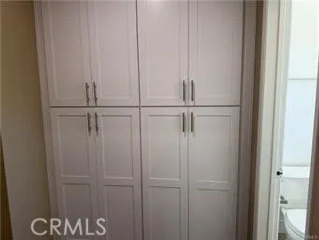 600 E Acacia Avenue 6, Glendale, CA 91205