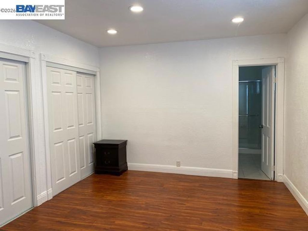 Image 10 of property listing at 690 Dowling Blvd, San Leandro, CA 94577