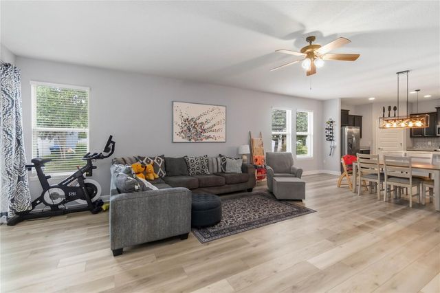 15518 FOUNTAIN COVE COURT, Winter Garden, FL 34787