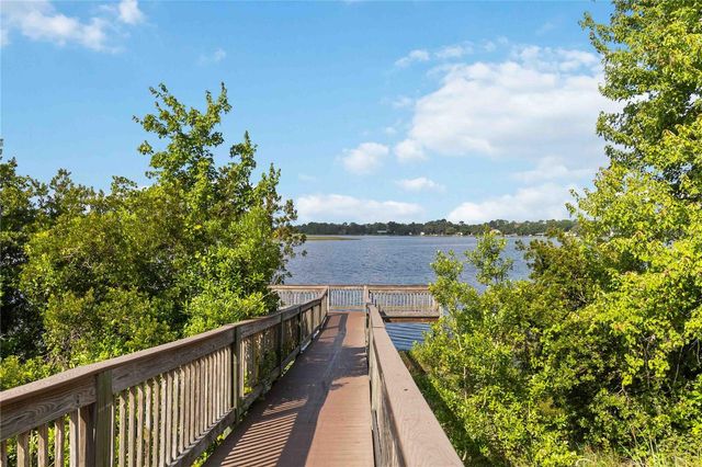 15518 FOUNTAIN COVE COURT, Winter Garden, FL 34787