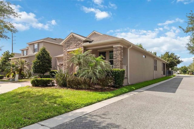 15518 FOUNTAIN COVE COURT, Winter Garden, FL 34787