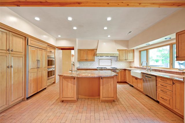 20 Goodnight Trail W, Santa Fe, NM 87506
