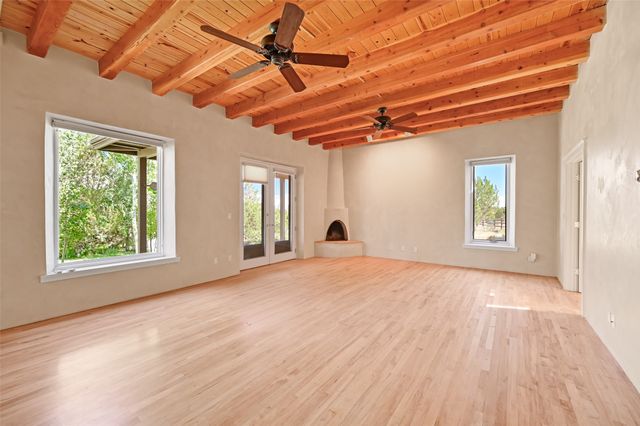 20 Goodnight Trail W, Santa Fe, NM 87506