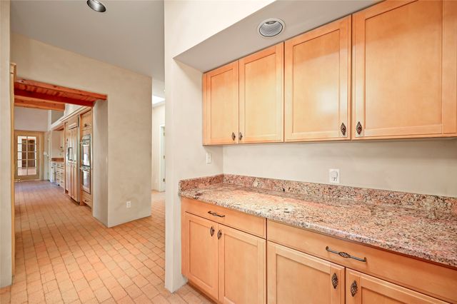 20 Goodnight Trail W, Santa Fe, NM 87506