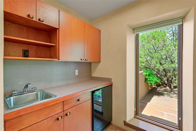 20 Goodnight Trail W, Santa Fe, NM 87506