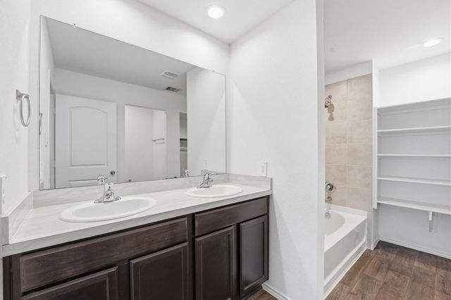 2419 Roaming Elk Court, Spring, TX 77373