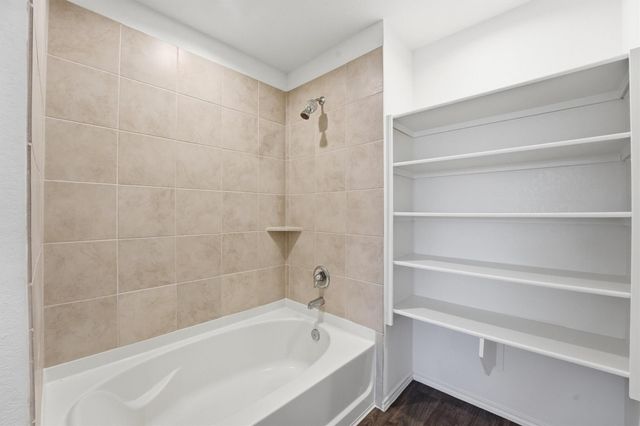 2419 Roaming Elk Court, Spring, TX 77373
