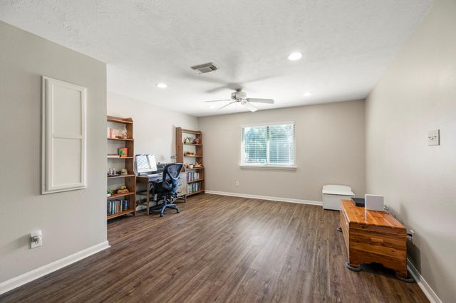 21814 Long Castle Drive, Spring, TX 77388