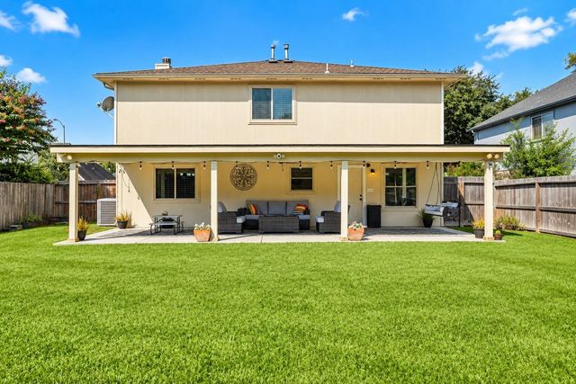 21814 Long Castle Drive, Spring, TX 77388
