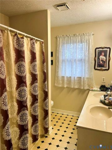 3804 Pheasant Chase Dr, Henrico, VA 23231