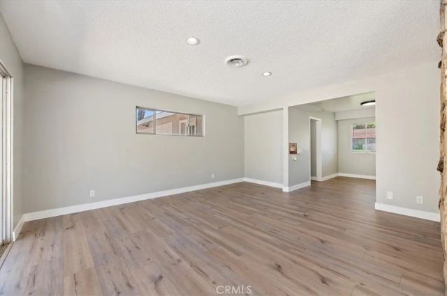 2111 Elsinore Road, Riverside, CA 92506