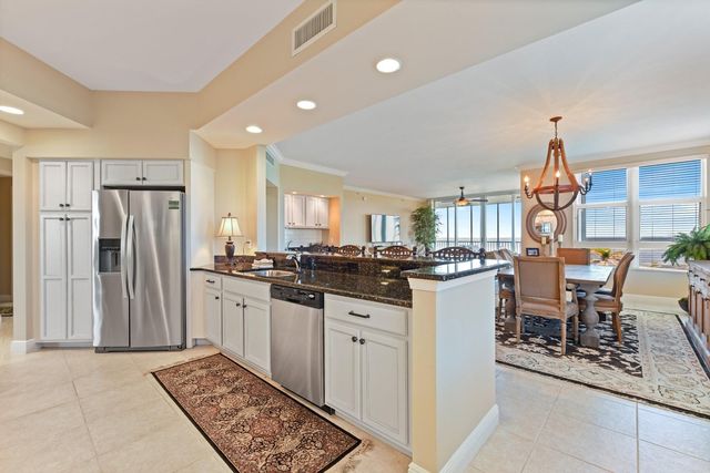 3333 SUNSET KEY CIRCLE 407, Punta Gorda, FL 33955