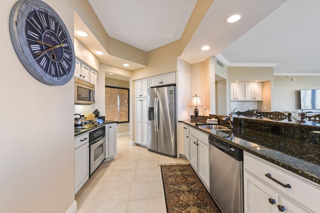 3333 SUNSET KEY CIRCLE 407, Punta Gorda, FL 33955