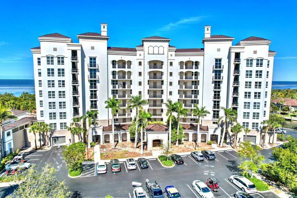 3333 SUNSET KEY CIRCLE 407, Punta Gorda, FL 33955