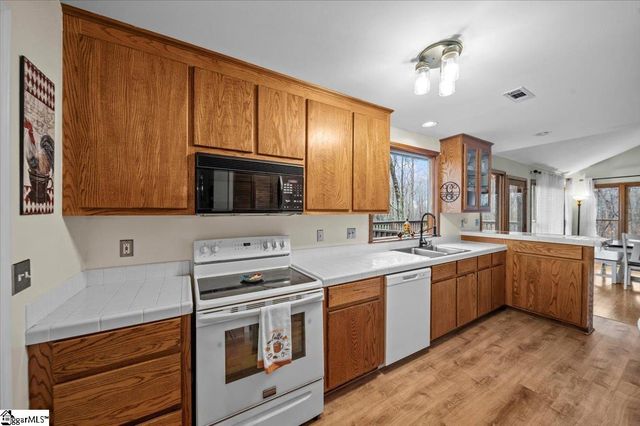 133 Ernestine Hayes Road, Pickens, SC 29671