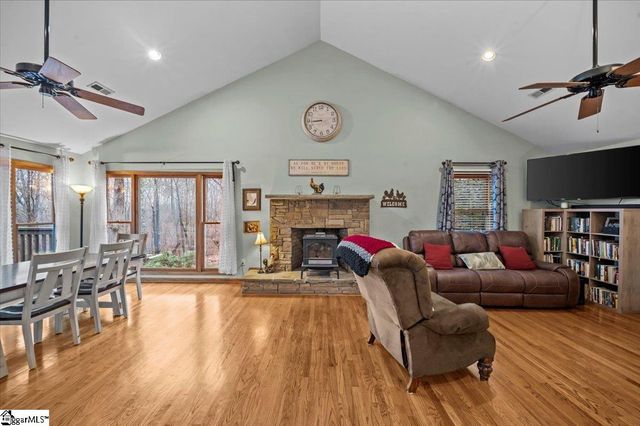 133 Ernestine Hayes Road, Pickens, SC 29671