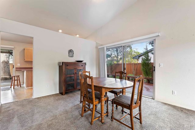 5185 Castle Hill Way, Boise, ID 83703