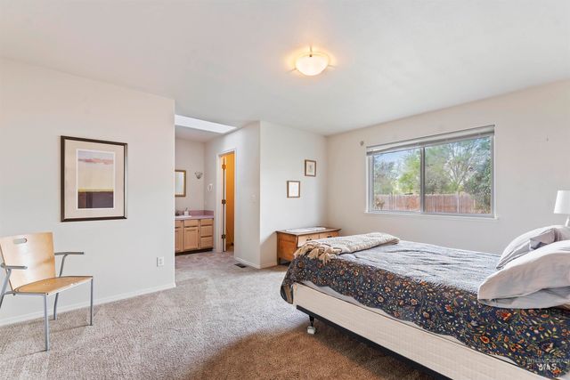 5185 Castle Hill Way, Boise, ID 83703