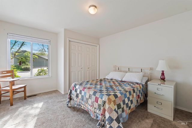 5185 Castle Hill Way, Boise, ID 83703