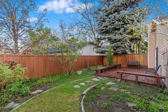 5185 Castle Hill Way, Boise, ID 83703