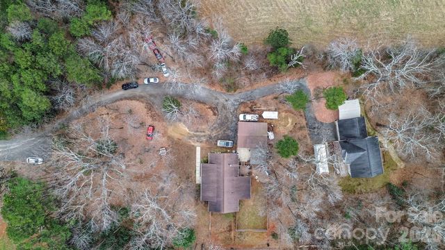 1010 James Street, Charlotte, NC 28216