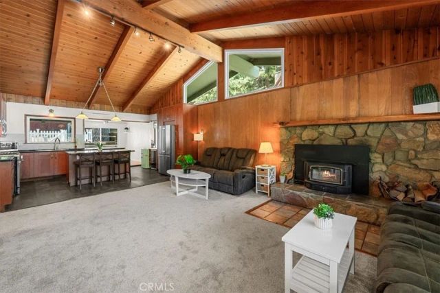 2170 Spring Oak, Running Springs, CA 92382
