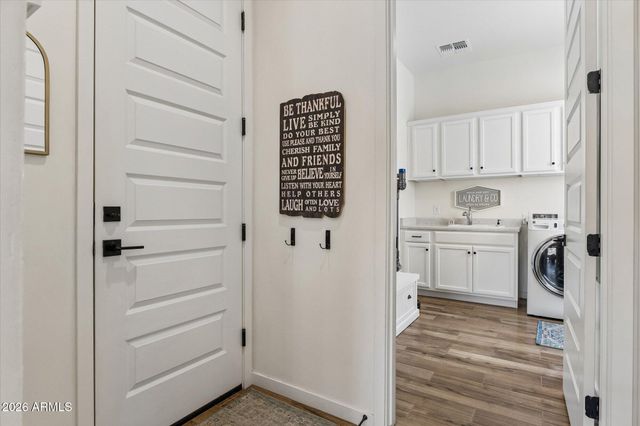 1816 E FALLEN LEAF Lane, Phoenix, AZ 85024