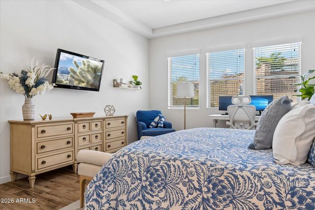 1816 E FALLEN LEAF Lane, Phoenix, AZ 85024
