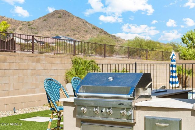 1816 E FALLEN LEAF Lane, Phoenix, AZ 85024