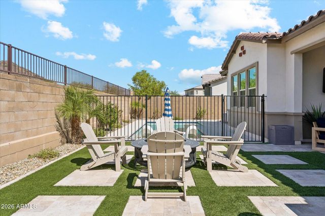 1816 E FALLEN LEAF Lane, Phoenix, AZ 85024