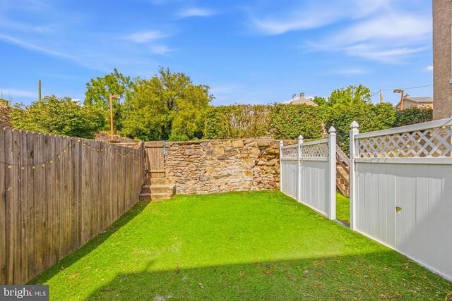 205 W HIGH ST, Phoenixville, PA 19460