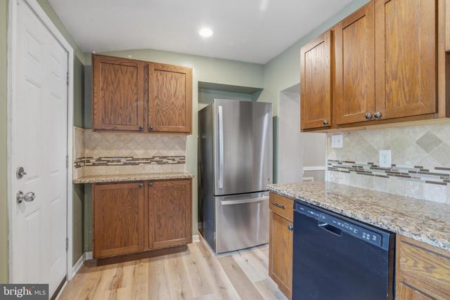 205 W HIGH ST, Phoenixville, PA 19460