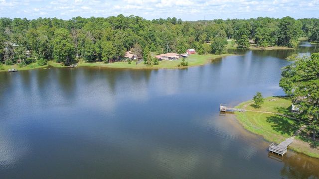670 Wood Haven, Livingston, TX 77351