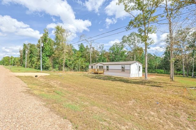 670 Wood Haven, Livingston, TX 77351