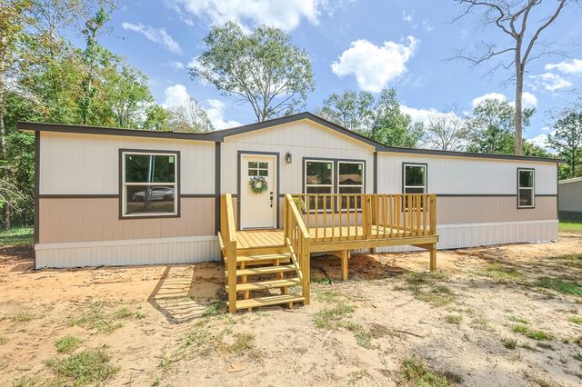 670 Wood Haven, Livingston, TX 77351