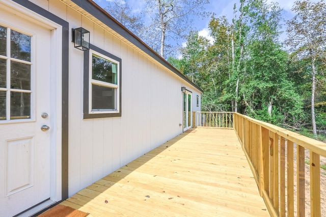 670 Wood Haven, Livingston, TX 77351