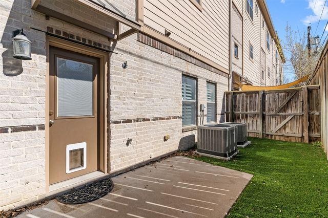 4830 Cedar Springs Road 3, Dallas, TX 75219