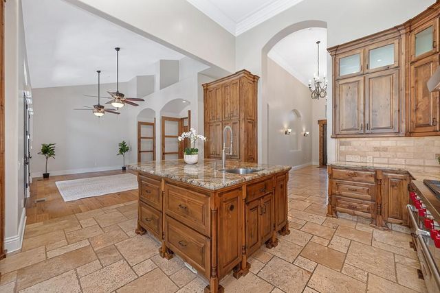 4580 Lake Forest Dr, Loomis, CA 95650