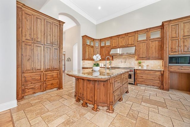 4580 Lake Forest Dr, Loomis, CA 95650
