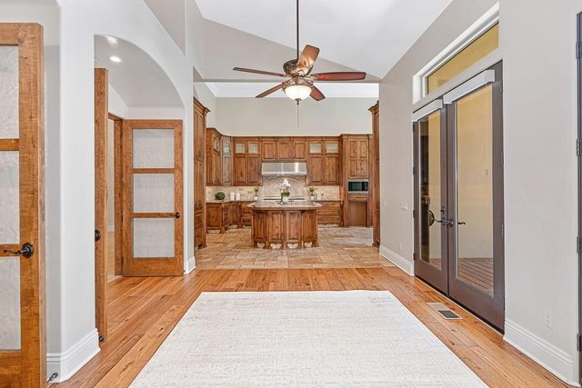 4580 Lake Forest Dr, Loomis, CA 95650
