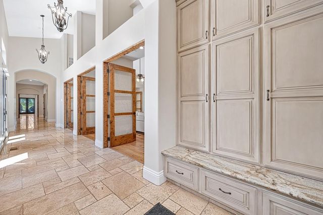 4580 Lake Forest Dr, Loomis, CA 95650