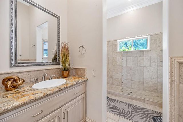 4580 Lake Forest Dr, Loomis, CA 95650