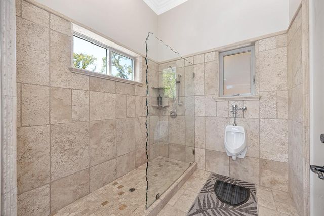 4580 Lake Forest Dr, Loomis, CA 95650