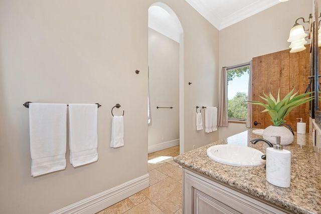 4580 Lake Forest Dr, Loomis, CA 95650